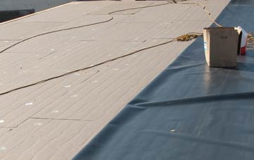 disadvantages of Clawdd Poncen flat roof insulation