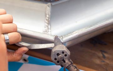 disadvantages of Clawdd Poncen lead roofing